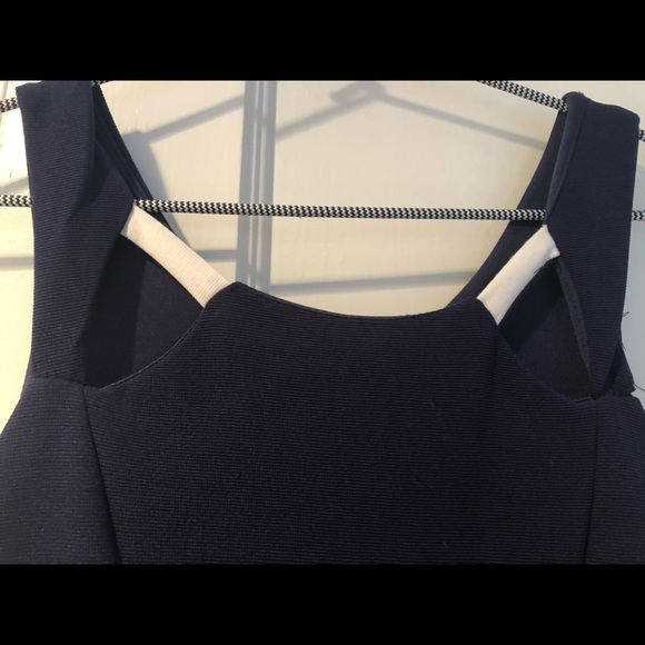 WORN ONCE Girls Blue Dress Size 14/16 - Picture 2 of 3